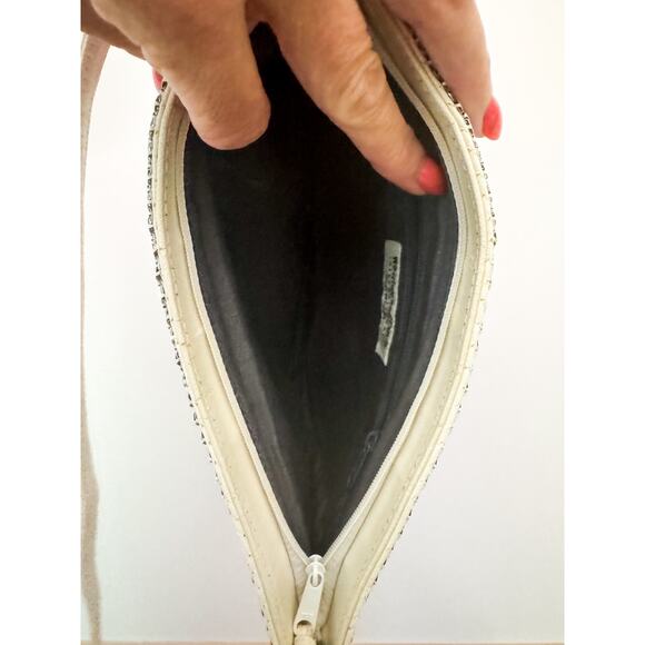 Whiting and Davis Vintage White Beaded Evening Bag Purse - Picture 4 of 5